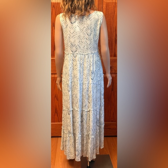 NWT Natura Women’s Size Small Maxi Bohemian Style Dress Green & Blue Sleeveless - Picture 2 of 16